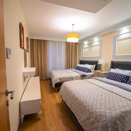 Three Bedroom Duplex With Large Terrace