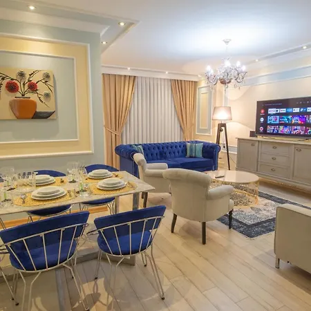 公寓 Three Bedroom Duplex With Large Terrace 伊斯坦布尔