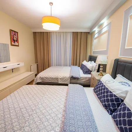 Three Bedroom Duplex With Large Terrace 아파트 이스탄불