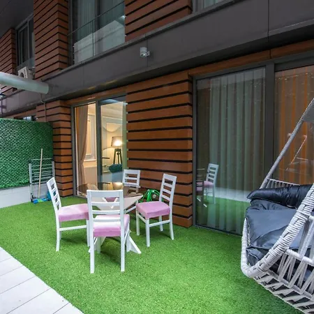 Three Bedroom Duplex With Large Terrace * Isztambul