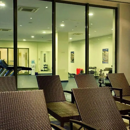 Three Bedroom Duplex With Large Terrace Apartman *