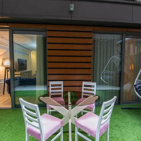 Three Bedroom Duplex With Large Terrace Apartman Isztambul