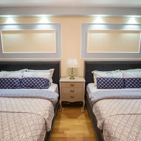 Three Bedroom Duplex With Large Terrace 公寓