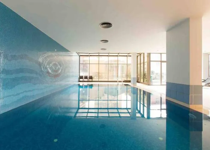 Appartement Three Bedroom Duplex With Large Terrace