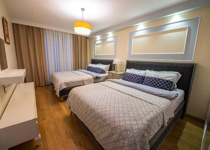 Three Bedroom Duplex With Large Terrace Appartement