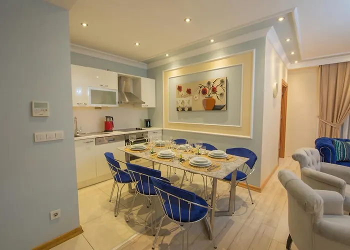 Three Bedroom Duplex With Large Terrace Appartement *