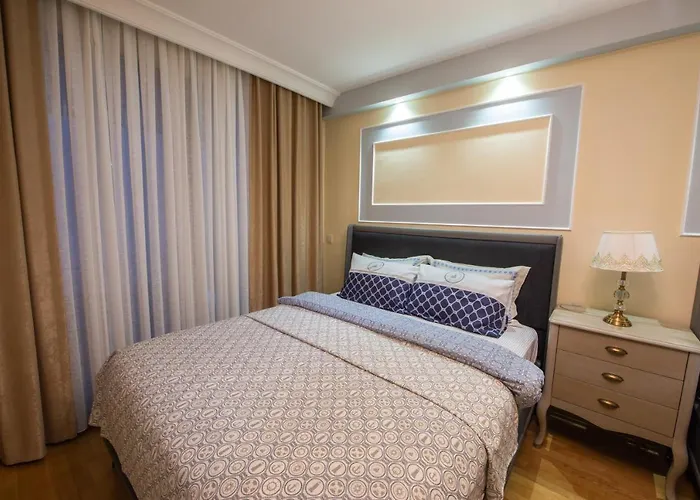 Three Bedroom Duplex With Large Terrace