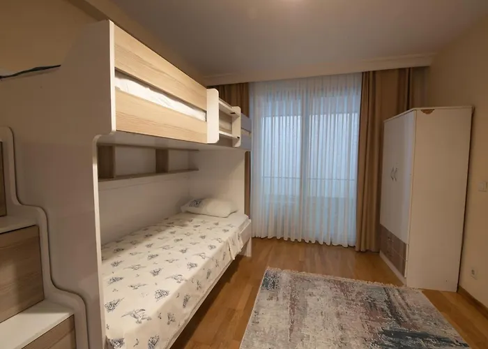 Three Bedroom Duplex With Large Terrace Appartement *