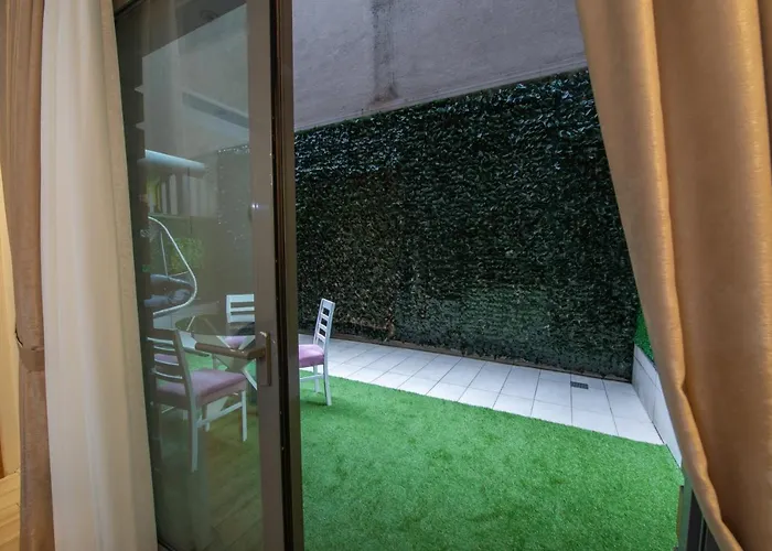 公寓 Three Bedroom Duplex With Large Terrace