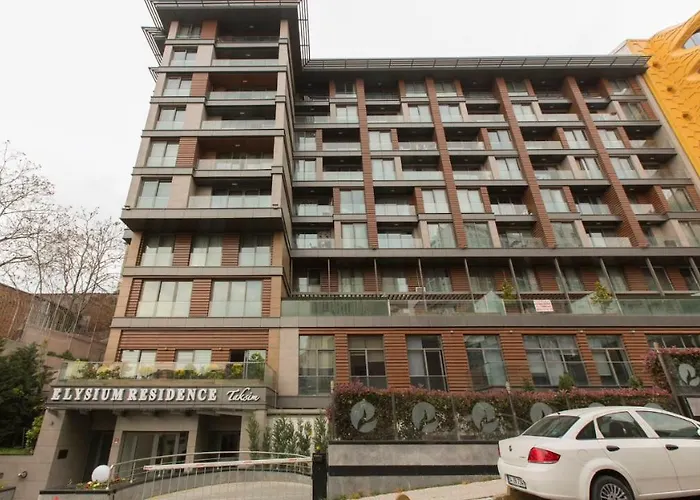 Three Bedroom Duplex With Large Terrace 公寓 *