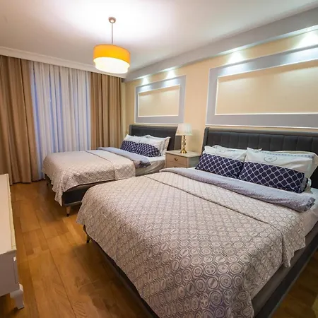 Three Bedroom Duplex With Large Terrace Apartment